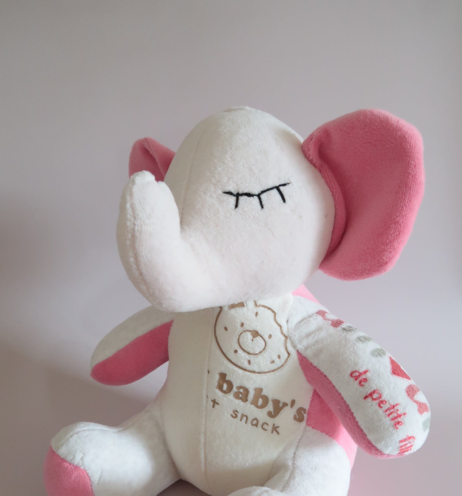 doudou souvenir éléphant réalisé par l'atelier petit chene en france de manière artisanale